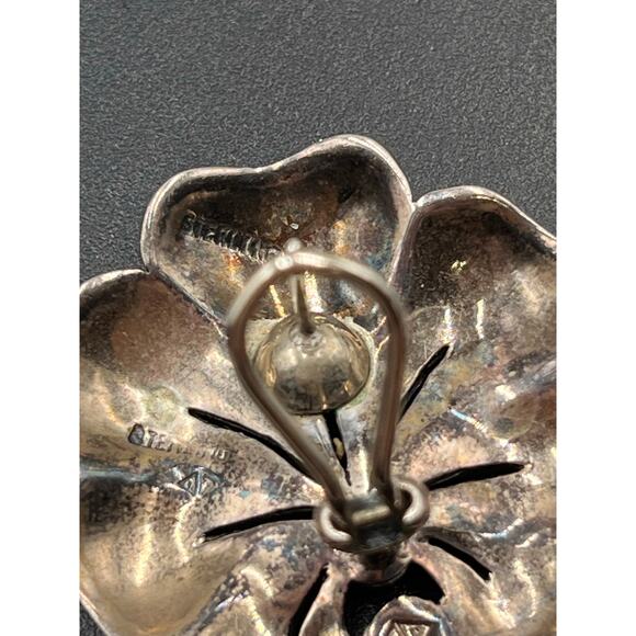 Judith Jack 925 Sterling‎ Marcasite
Lotus Floral Omega Back Pierced 
Earrings - Picture 7 of 11